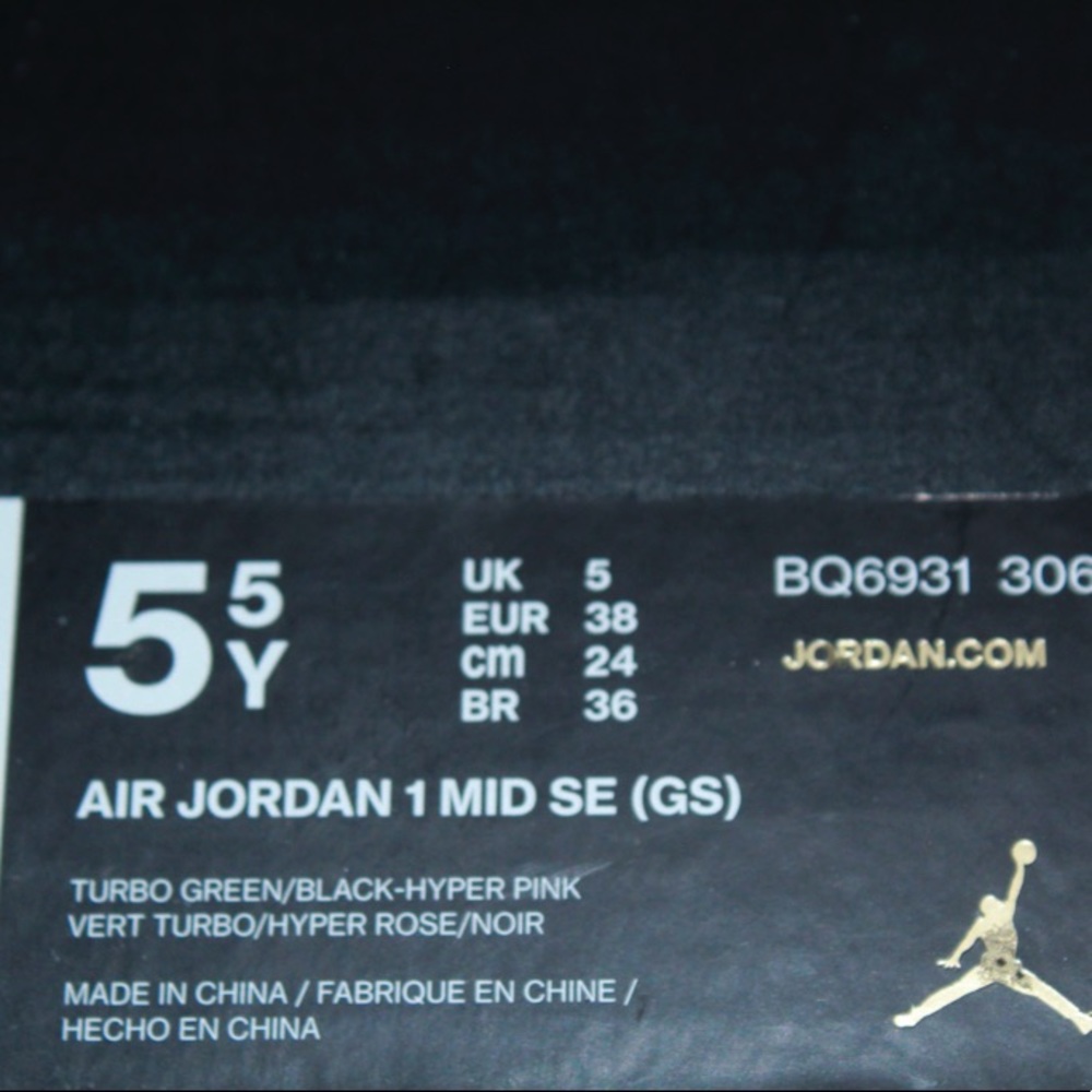 Must Go‼️ Unisex Like New Jordan 1 South Beach. Read Description 👇 - Picture 9 of 9